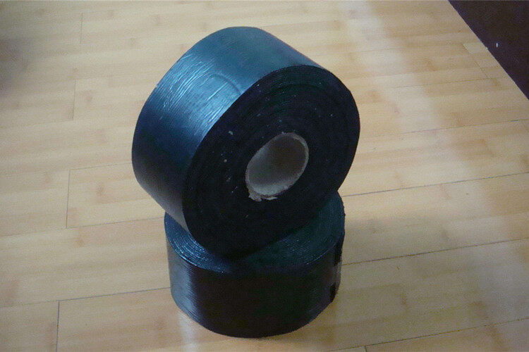 抗裂貼在道路施工的四大作用，看完很受益