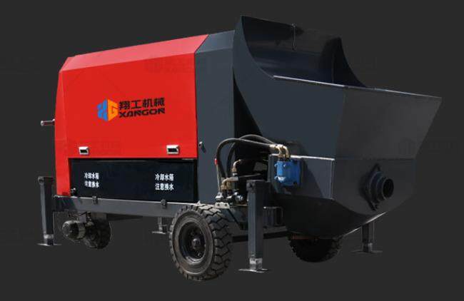 混凝土輸送泵雙控操作模式，靈活使用