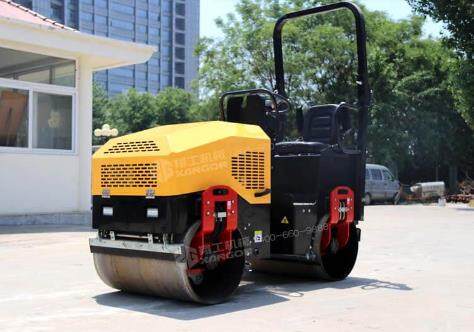 壓路機型號多？根據(jù)工程量選擇準沒錯